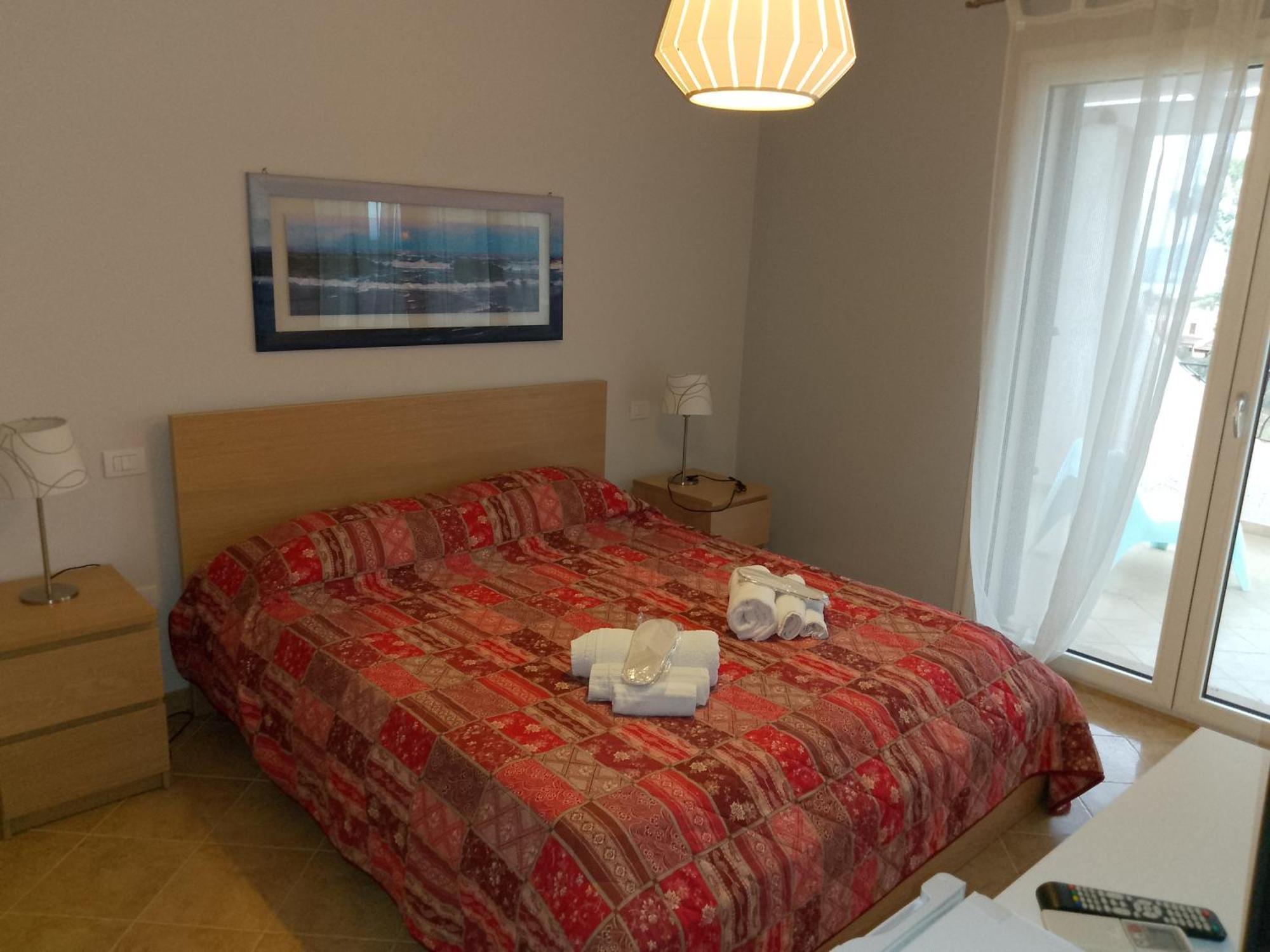 Villa Florida - Prestige Exclusive Rooms & Luxury Villas ซาน เตโอโดโร ภายนอก รูปภาพ