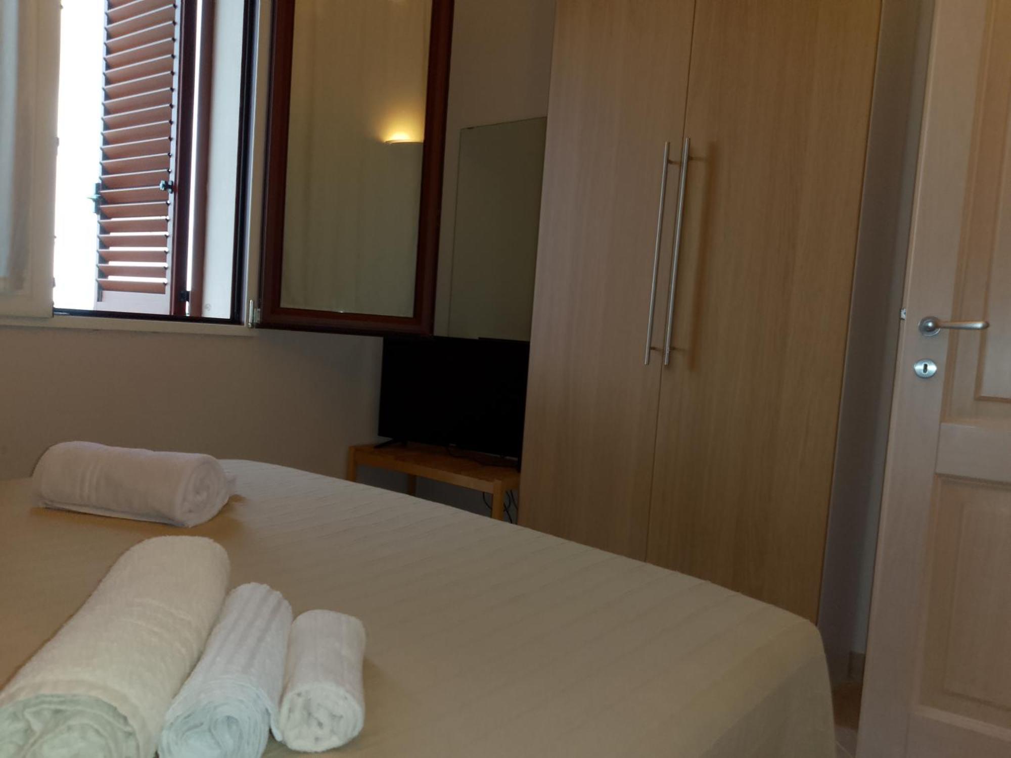 Villa Florida - Prestige Exclusive Rooms & Luxury Villas ซาน เตโอโดโร ภายนอก รูปภาพ